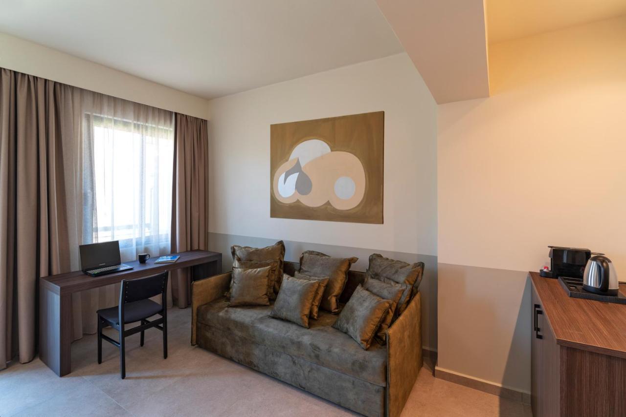 Mariette Rhodes Urban Suites (Adults Only) Rhodes City 外观 照片
